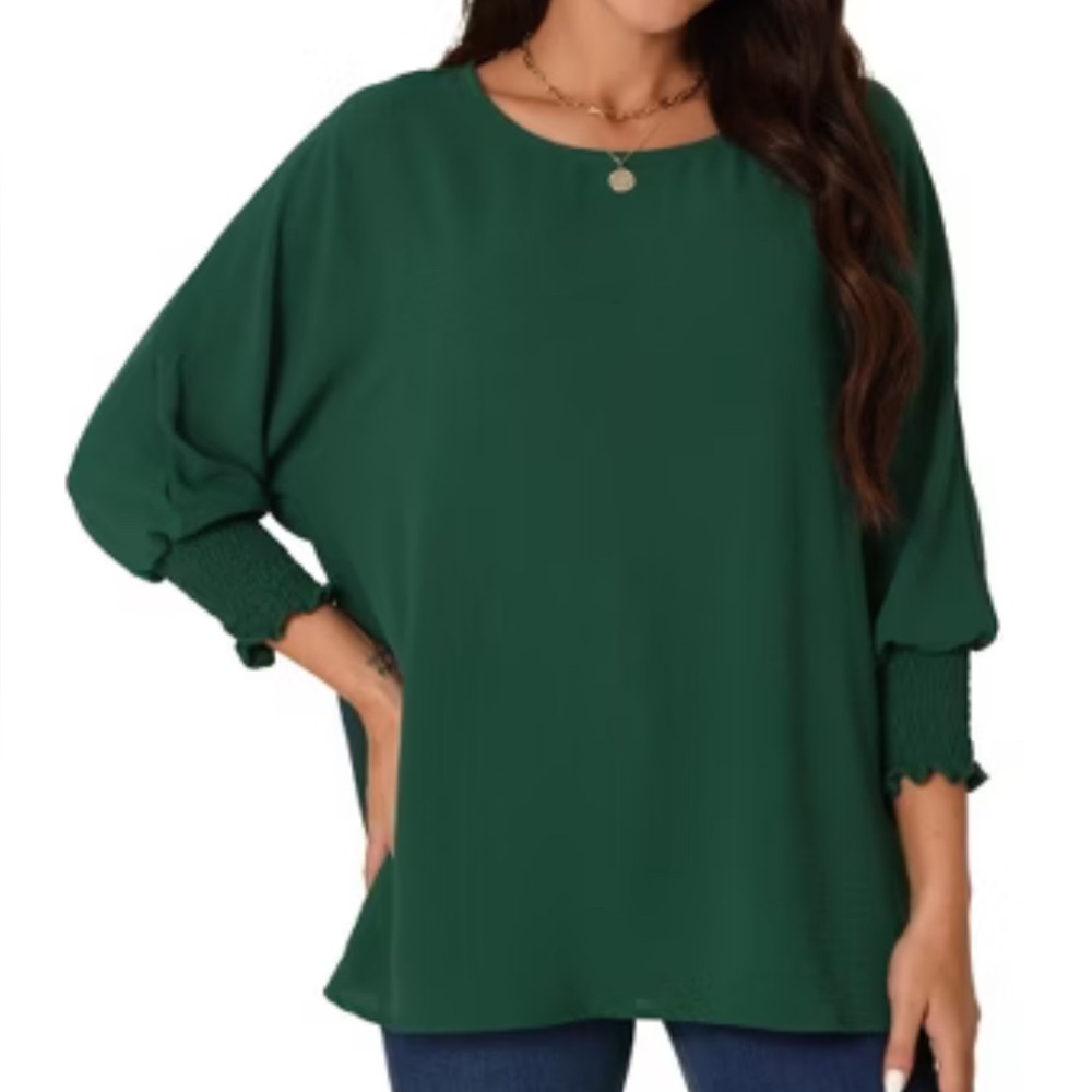 NWOT Boutique green top blouse elastic sleeves